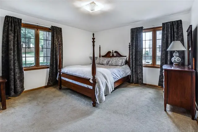 321 Highland Pines Drive gallery image 7