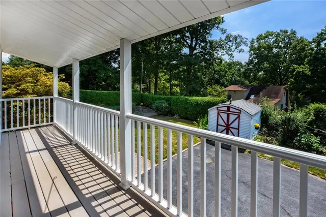 321 Highland Pines Drive gallery image 8
