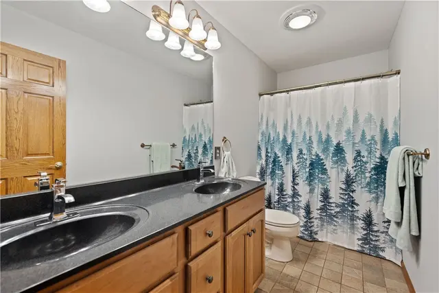 321 Ivy Dr. gallery image 6
