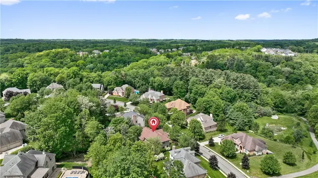321 Ivy Dr. gallery image 9