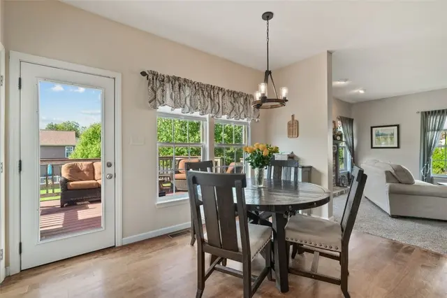 321 Village Dr gallery image 14
