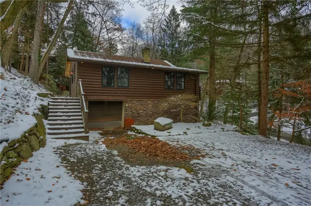 3210 Evergreen Road gallery image 21