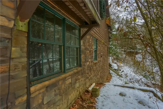 3210 Evergreen Road gallery image 31