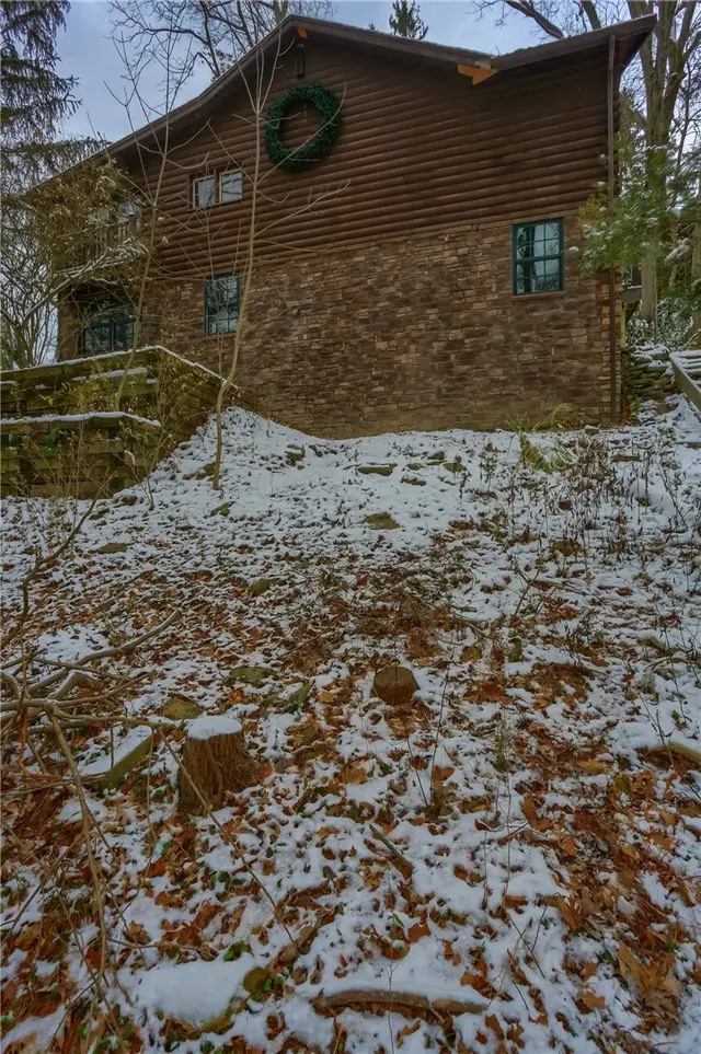3210 Evergreen Road gallery image 38