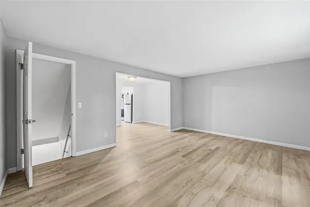 322 Bellford Ct gallery image 23