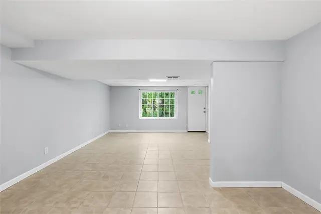 322 Bellford Ct gallery image 29