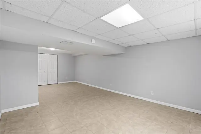 322 Bellford Ct gallery image 41