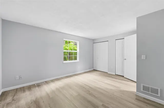 322 Bellford Ct gallery image 45