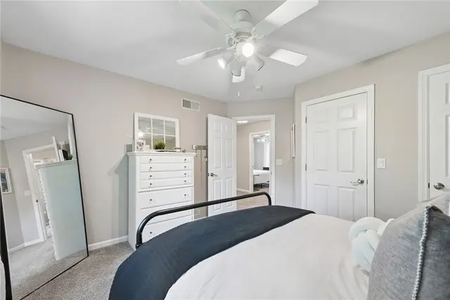3224 Hampton Oaks Drive gallery image 19