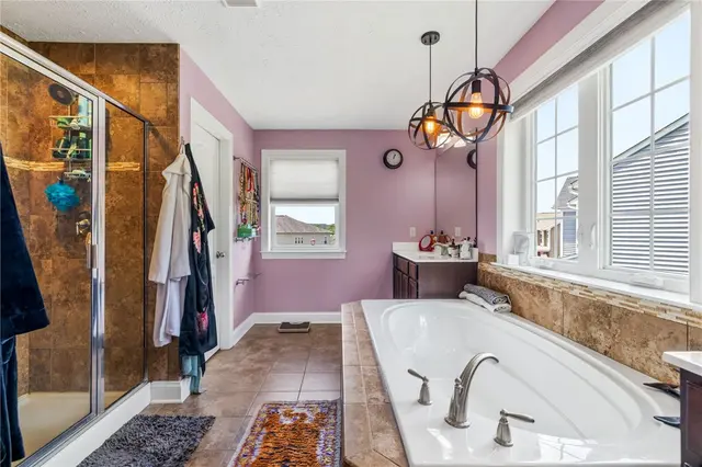 323 Eagle Drive gallery image 21