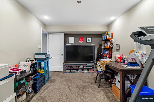 323 Eagle Drive gallery image 22