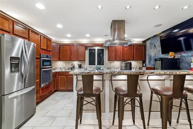 323 Eagle Drive gallery image 35