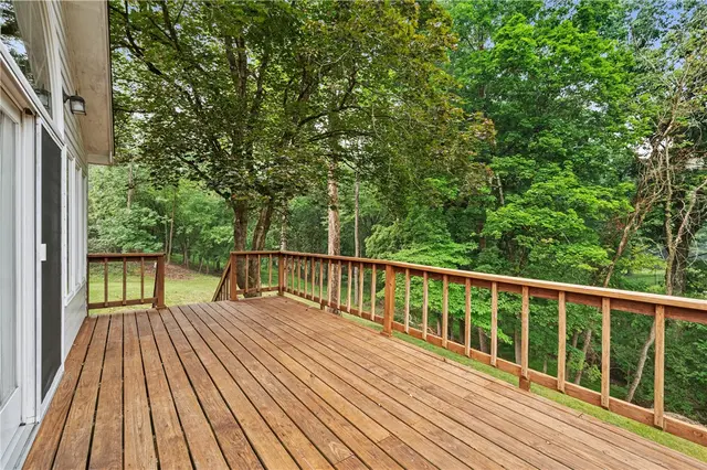 324 Haugh Dr gallery image 8