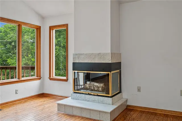 324 Haugh Dr gallery image 12