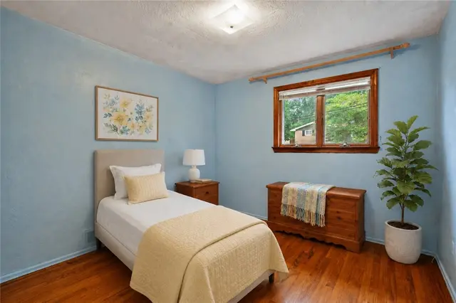 324 Haugh Dr gallery image 14