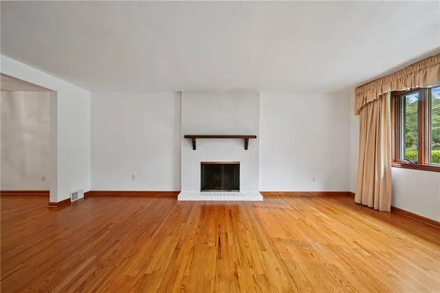 324 Haugh Dr gallery image 26