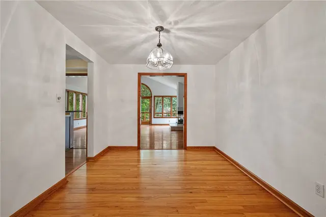 324 Haugh Dr gallery image 30