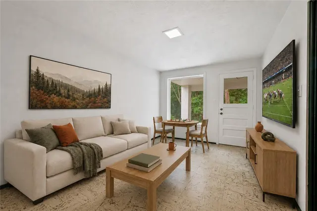 324 Haugh Dr gallery image 48