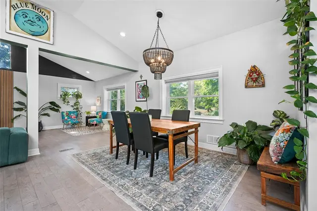 3255 E Hardies Rd gallery image 44