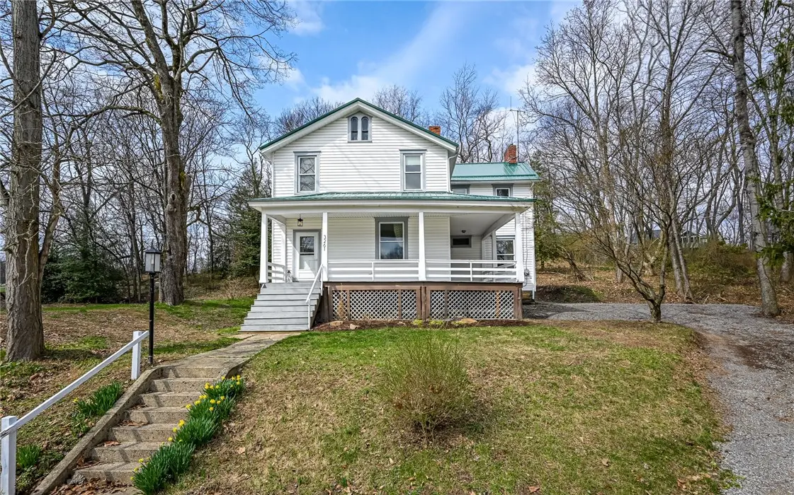 3261 Wexford Rd