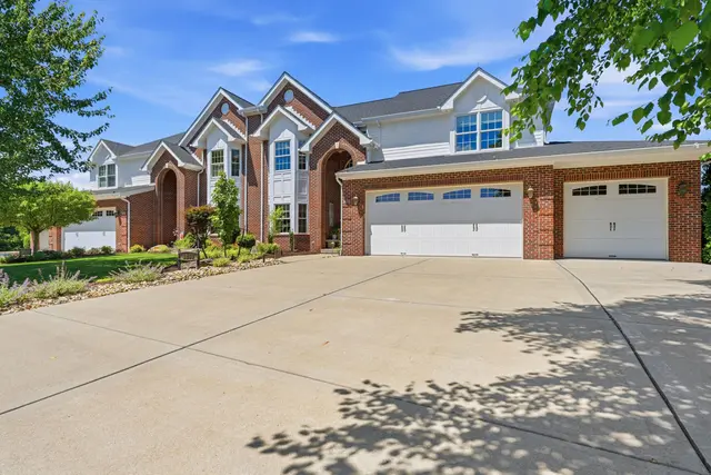 3264 Long Meadow Drive
