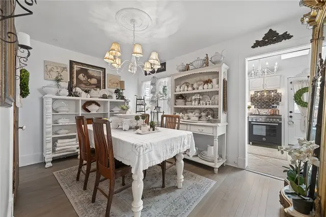 327 McCready Way gallery image 22