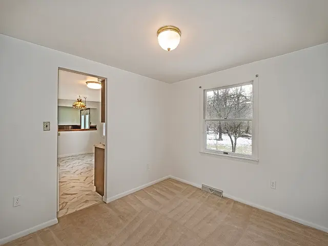 3278 Cramlington Dr gallery image 7