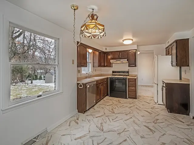 3278 Cramlington Dr gallery image 27