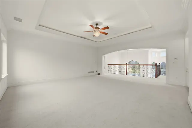 328 Cambridge Drive gallery image 32