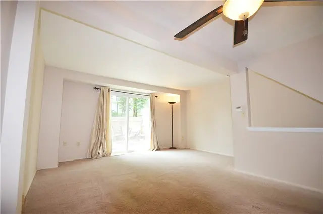 328 Fawn Trl gallery image 13