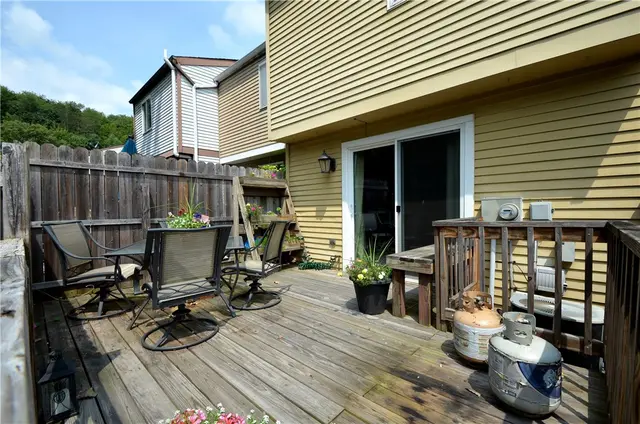 328 Fawn Trl gallery image 14