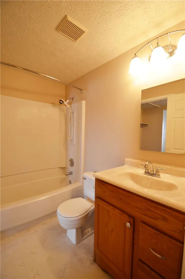 328 Fawn Trl gallery image 15