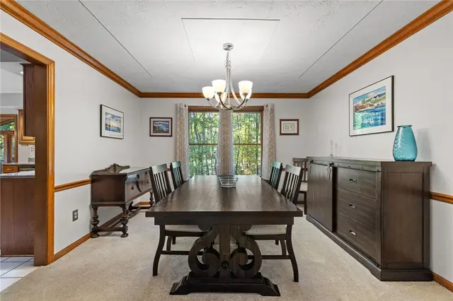 329 Cloverdale Dr gallery image 39