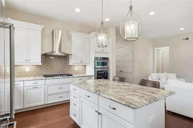 3290 Long Meadow Dr gallery image 14