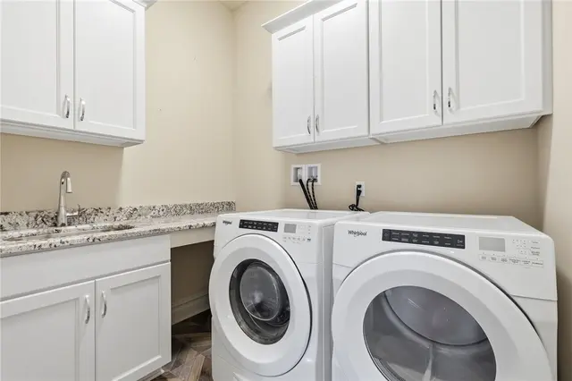 3290 Long Meadow Dr gallery image 21