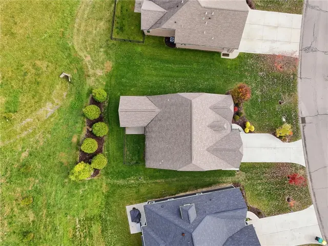 3290 Long Meadow Dr gallery image 29