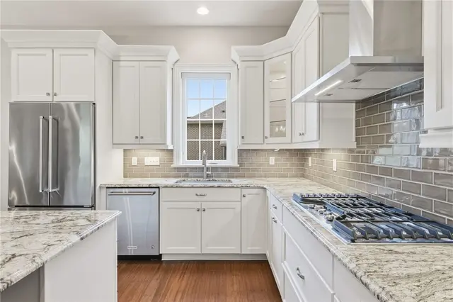 3290 Long Meadow Dr gallery image 34