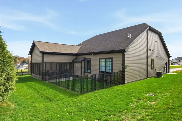 3290 Long Meadow Dr gallery image 37