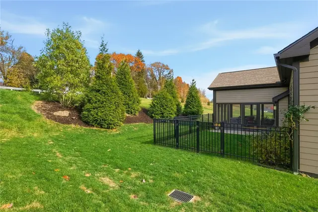 3290 Long Meadow Dr gallery image 38