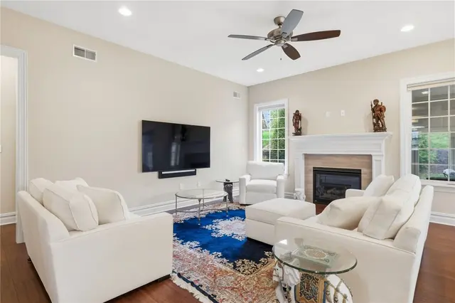3290 Long Meadow Dr gallery image 40
