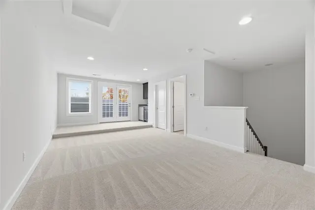 330 Osona Ln gallery image 7