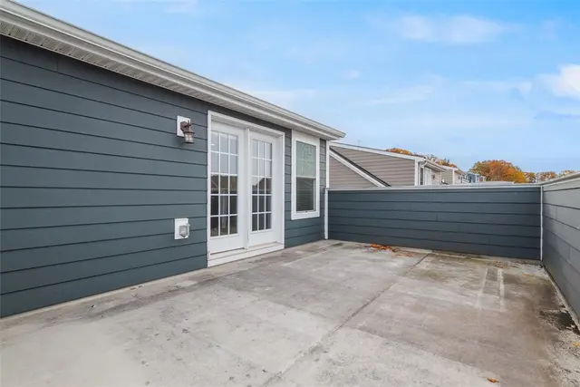 330 Osona Ln gallery image 37