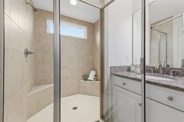 330 Osona Ln gallery image 40