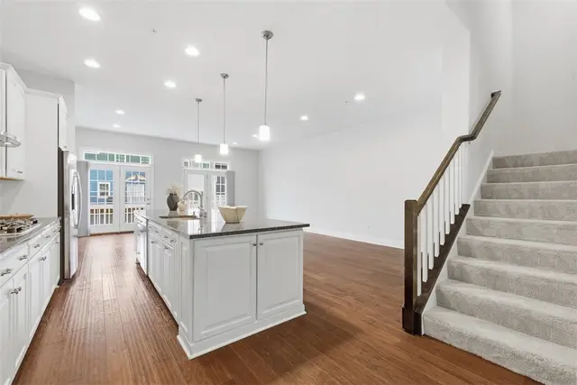 330 Osona Ln gallery image 46
