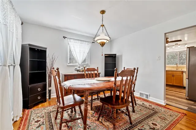 331 Eicher Rd gallery image 6