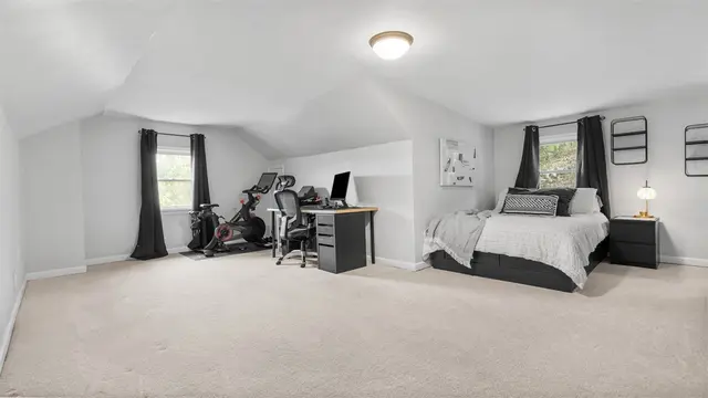 3316 Evergreen Rd gallery image 26