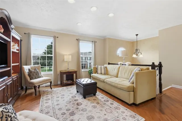 332 Whitetail Place gallery image 12