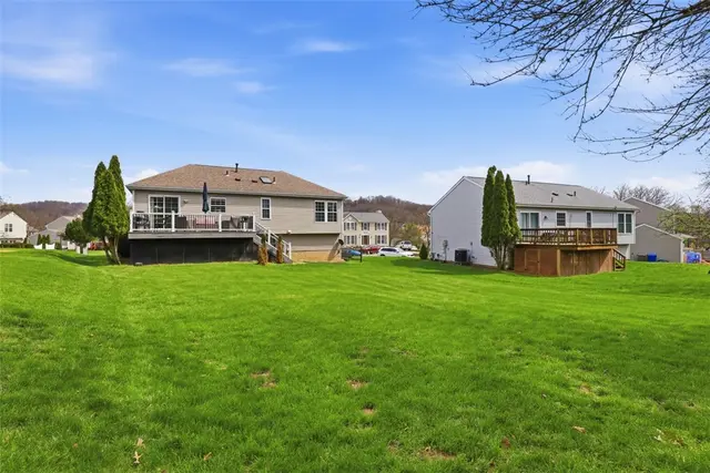 332 Whitetail Place gallery image 15