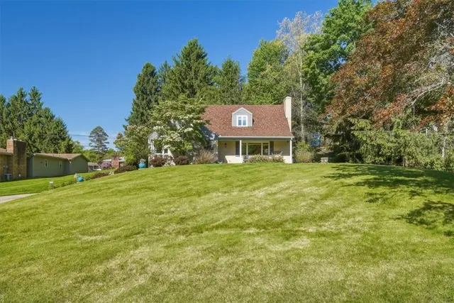 333 Forestwood Dr gallery image 4
