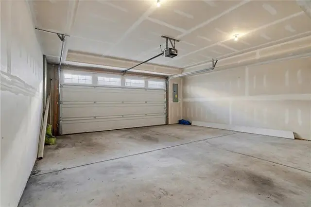 333 Osona Lane gallery image 44